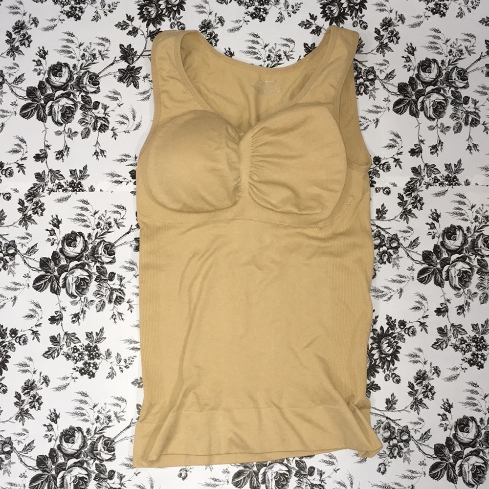 Camishaper Nude Shaping Cami Tank Removable Cups Size M